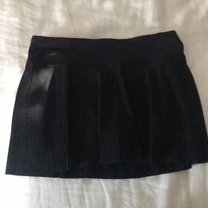 Lululemon pleated tennis skirt
